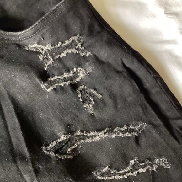 AHP Destroyed Shorts - Picture 4 of 6